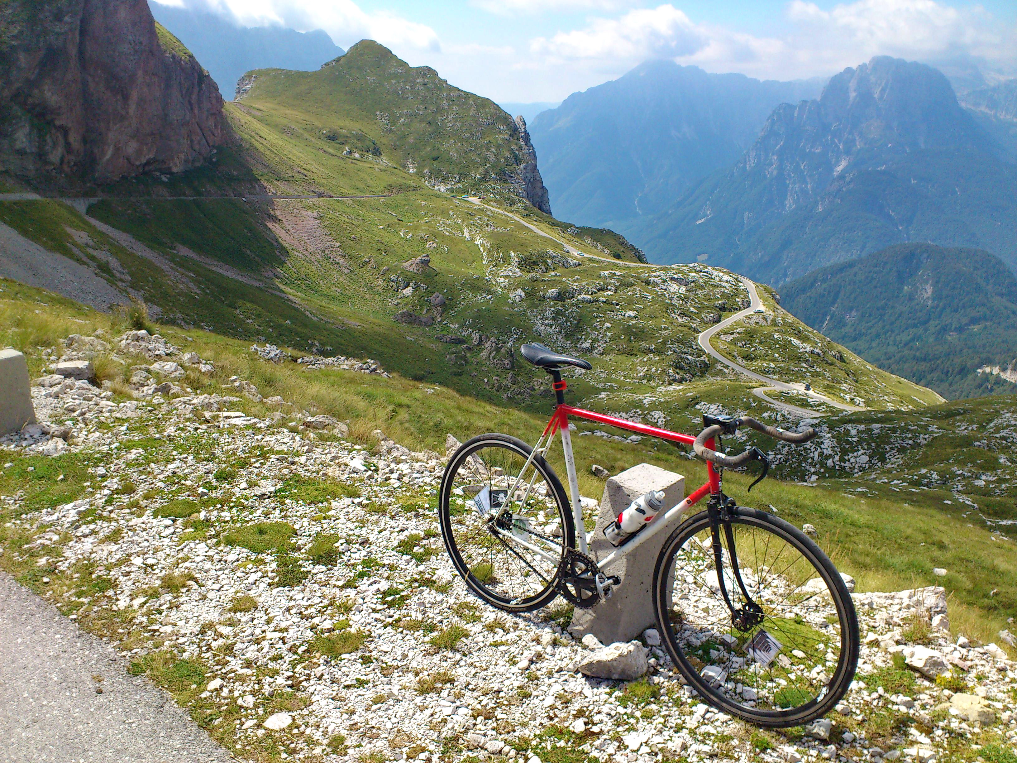 Bottecchia, predelana v muslauf, je večkrat videla Mangrt, z njo pa je v prvi sezoni dirkal tudi v ciklokrosu.